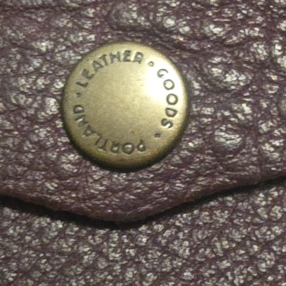 NWOT Portland Leather Bundle.  1 Wristlet, 1 Mini Wallett And 1 Card Holder - Picture 6 of 8